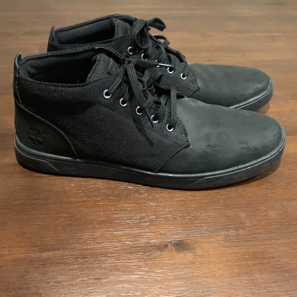 {Timberlands}